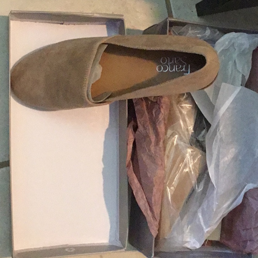 Franco Sarto flats, sand, never been worn